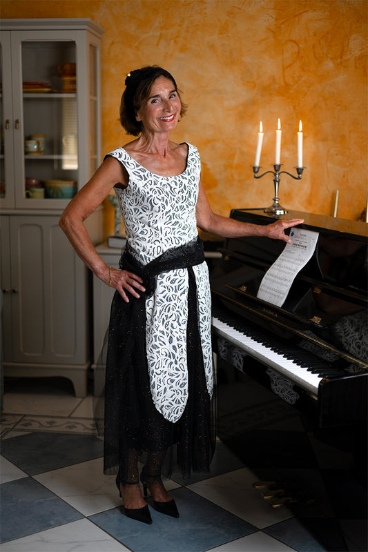 Robe en dentelle : LAURENCIA