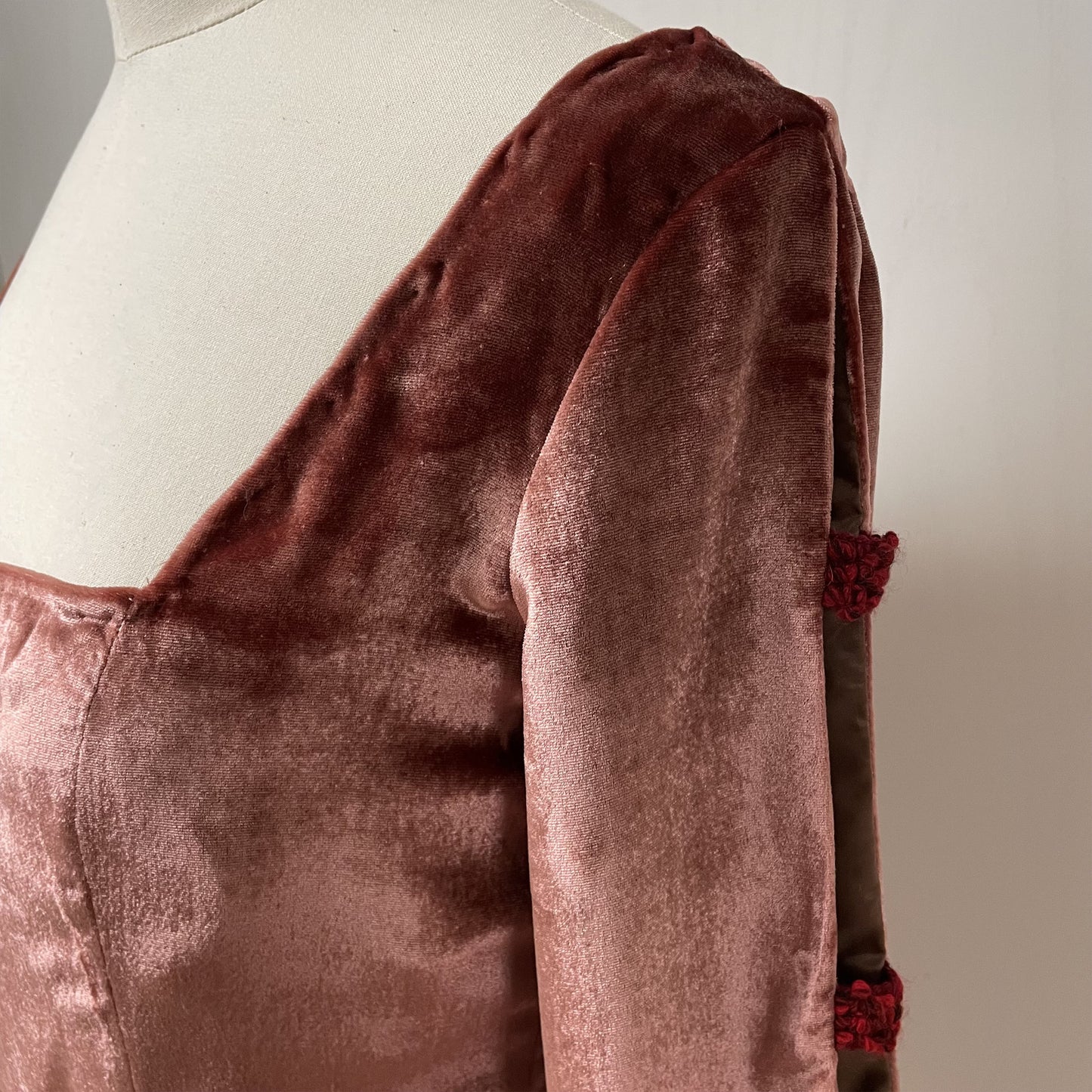 Robe en velours de soie : Sofia