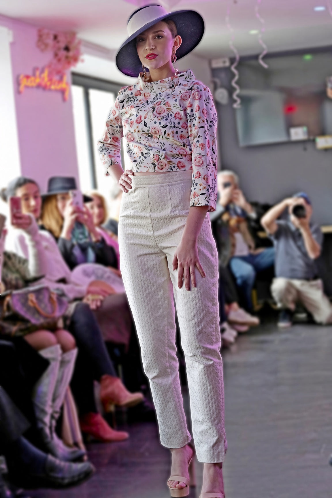 Top Rebecca et pantalon Stephan en coton jacquard écru, vue de face